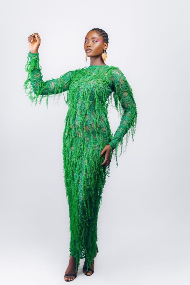 CELEBRATE THE MAGIC OF DECEMBER FASHION